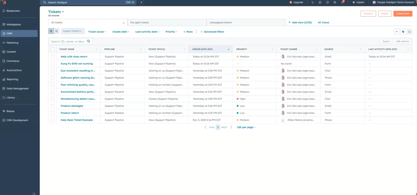 HubSpot Service Hub Helpdesk mit Ticket-Pipeline und CRM-Datensatz