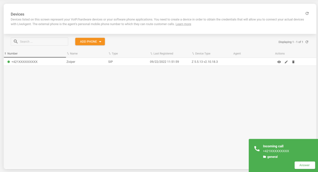 Ein Bild, das einen eingehenden Anruf in einer erfolgreich integrierten Zoiper-Softphone mit LiveAgent-Helpdesk-Software zeigt